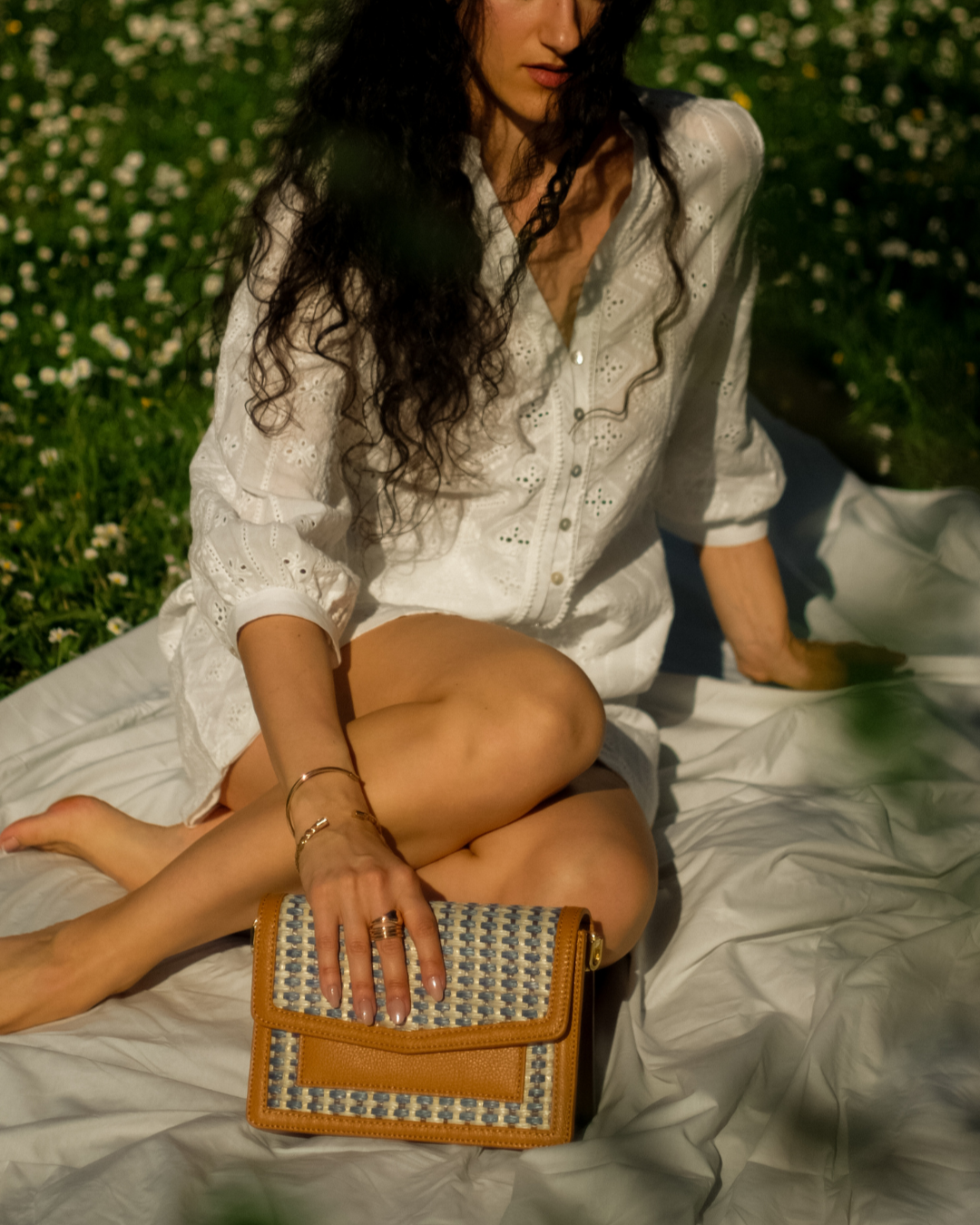 L’Armonia – Cuir Fauve & Tissage Multicolore