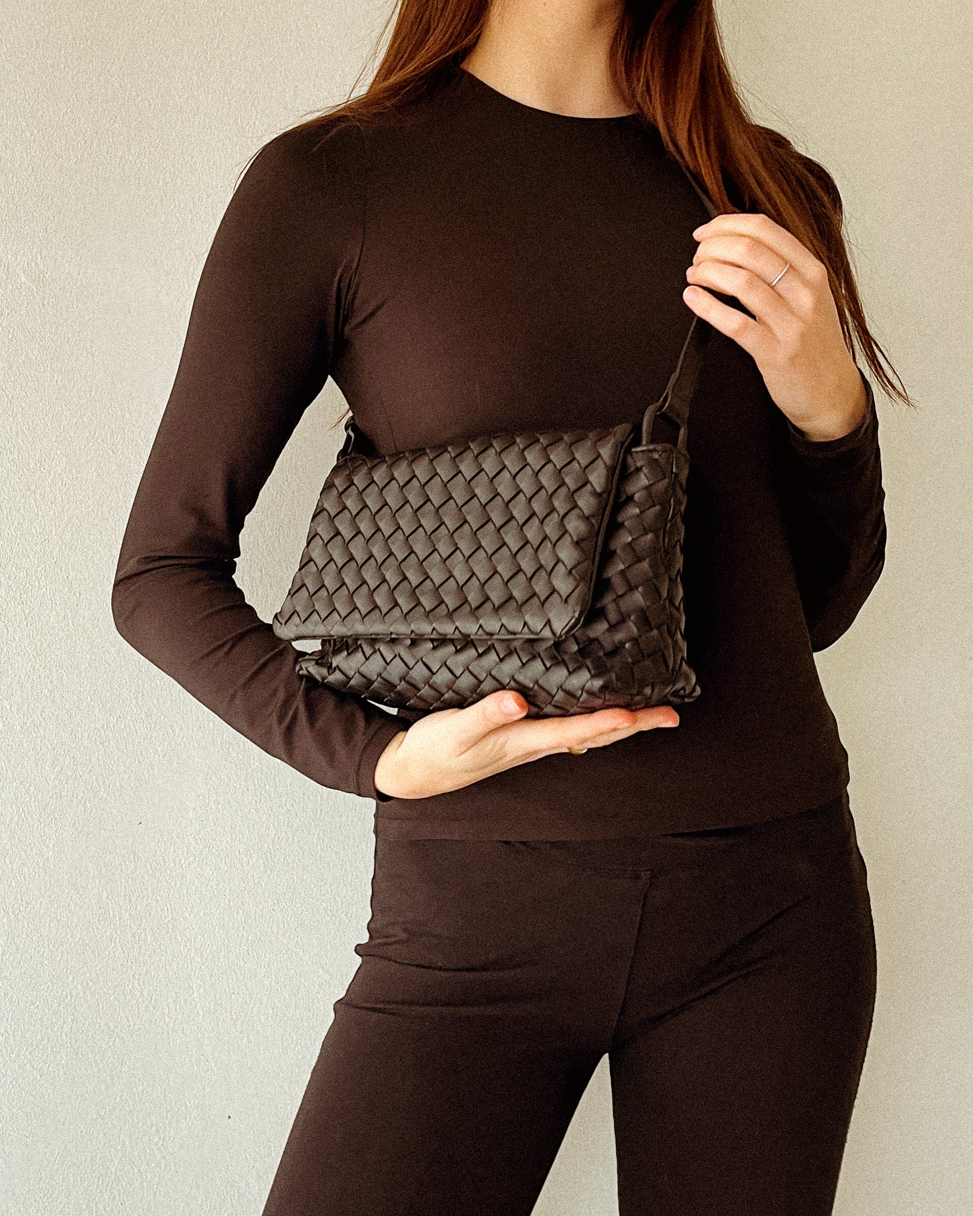 La Misteriosa - Crossbody