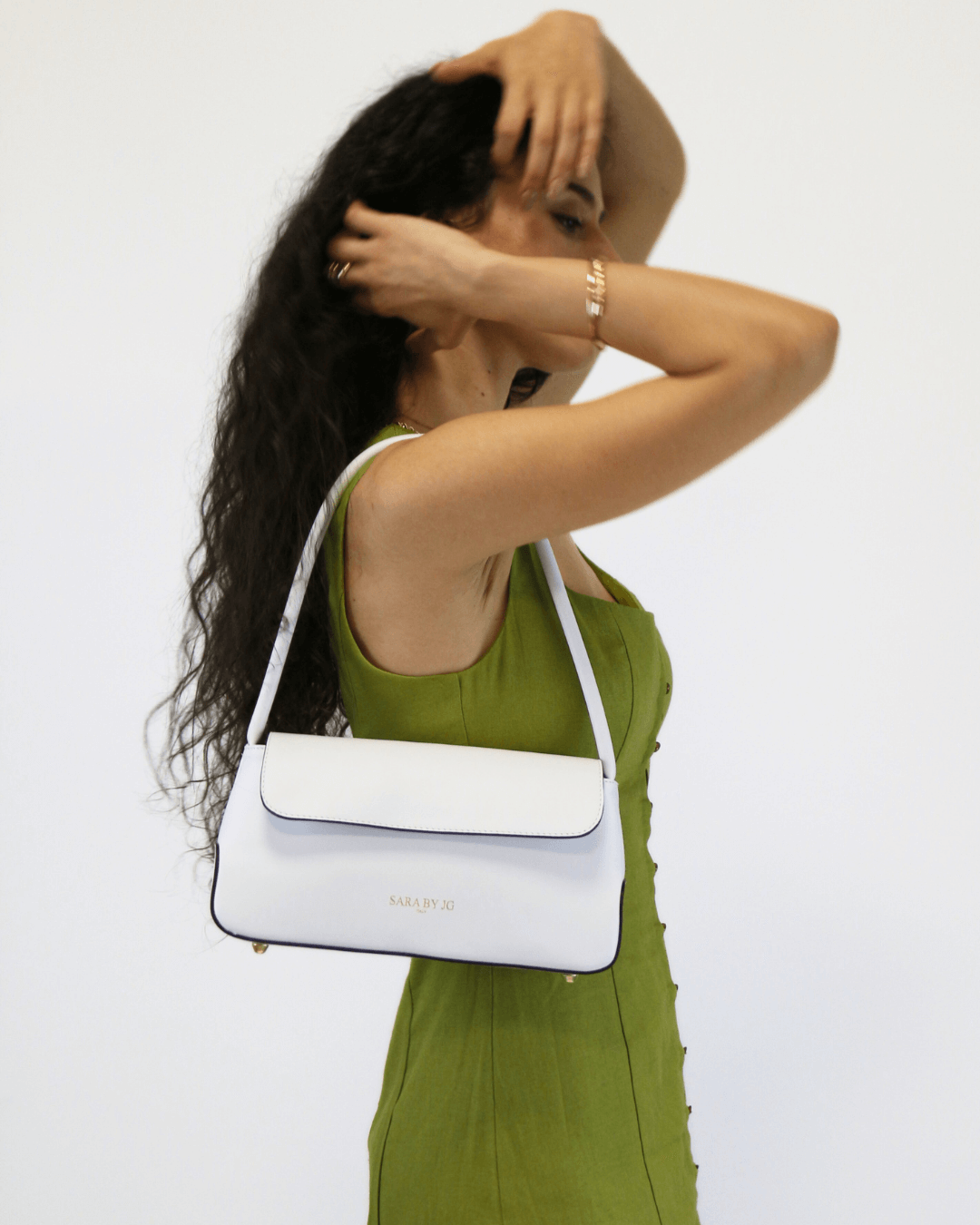 The Leggera - White – Sculptural handbag handmade in genuine Italian leather in Florence by SarabyJG